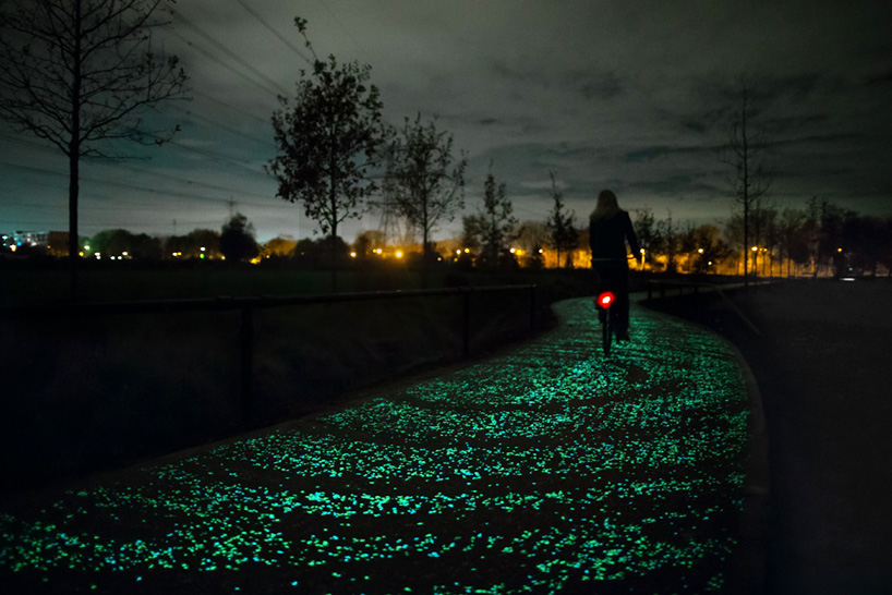 daan-roosegaarde-opens-solar-powered-van-gogh-bike-path-netherlands-designboom-05